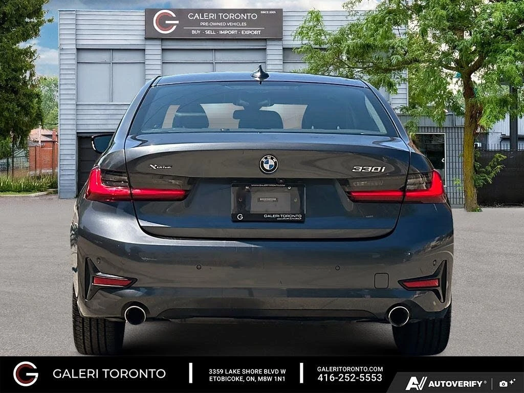 BMW 330 xDrive* АвтоКредит * (Цена до БГ), снимка 4 - Автомобили и джипове - 55630646
