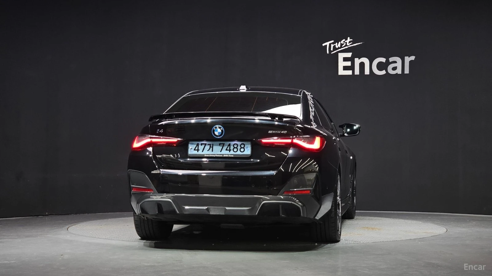 BMW i4 eDRIVE40 M SPORT PRO| 340HP| HUD| 360| HK| , снимка 4 - Автомобили и джипове - 56114834