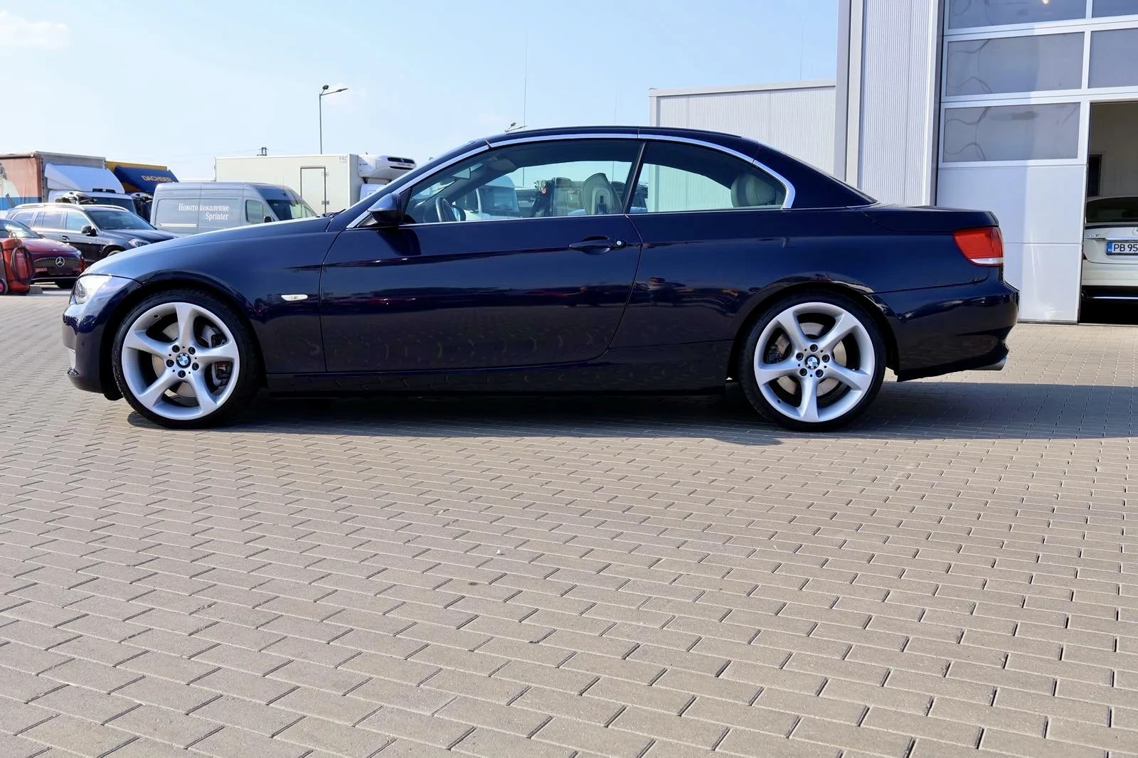 BMW 330 E93 M57 62000 км, снимка 7 - Автомобили и джипове - 56365593