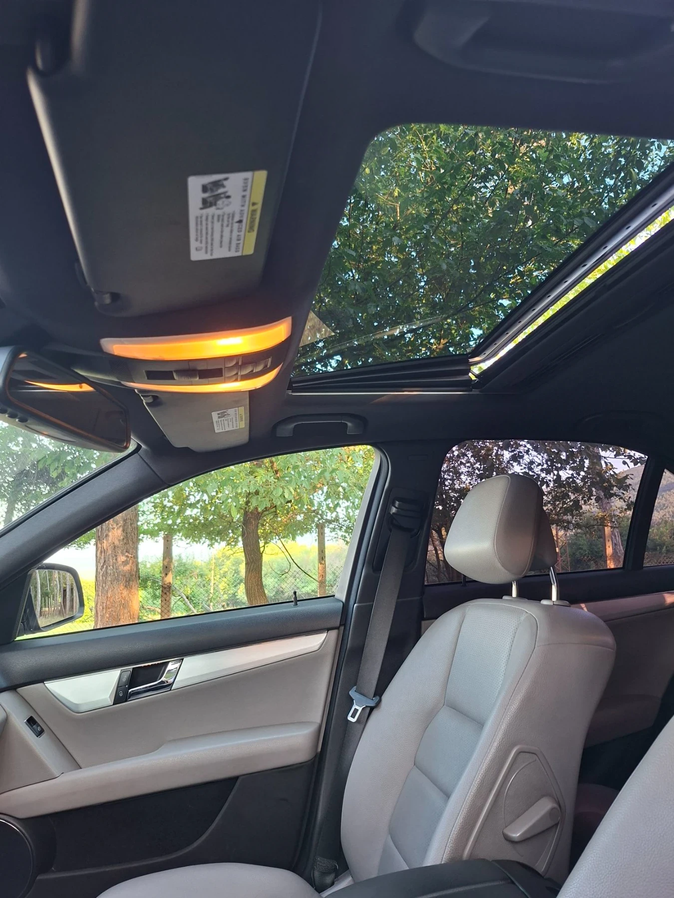 Mercedes-Benz C 300 AMG 4MATIC LPG, снимка 12 - Автомобили и джипове - 56570137