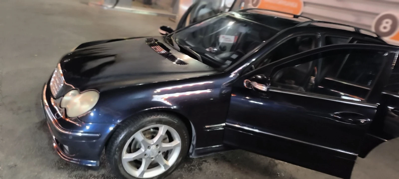 Mercedes-Benz 220, снимка 2 - Автомобили и джипове - 56577415