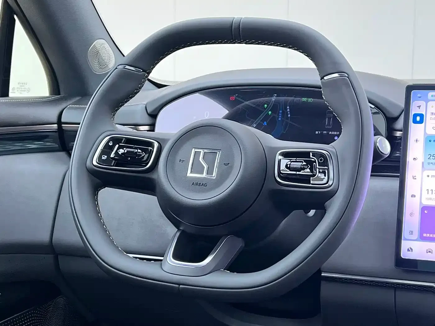 Zeekr 7X 2025 100kWh Long Range AWD Intelligent Driving | Mobile.bg � ����������� 12
