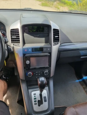 Chevrolet Captiva 2.0 Д, снимка 2