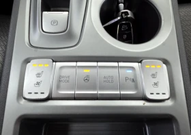 Hyundai Kona 64KWh/Premium/Blue Link/SOH100%, снимка 16