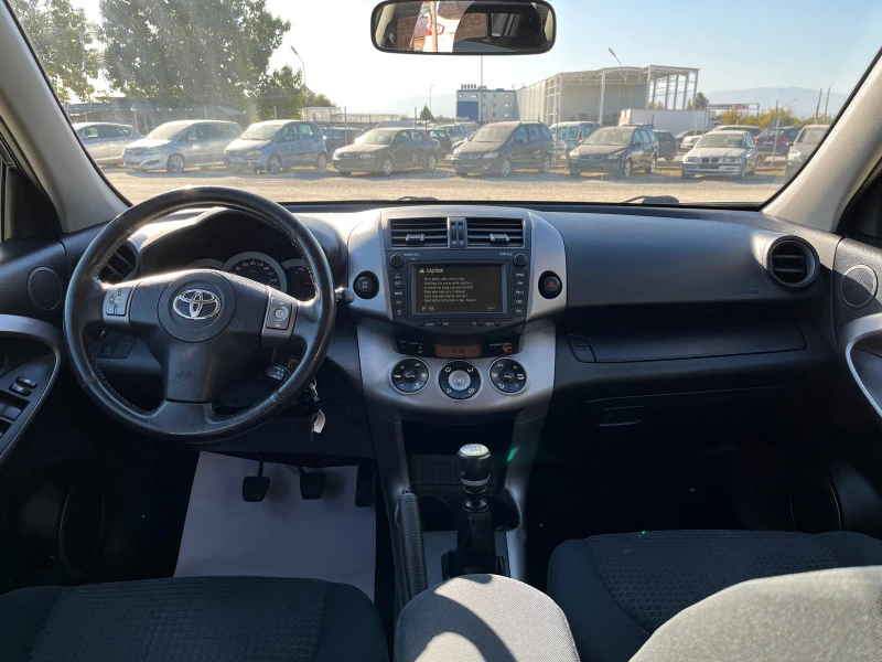 Toyota Rav4 2.2 D-CAT, снимка 7 - Автомобили и джипове - 46493493