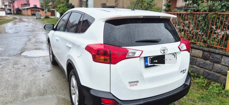 Toyota Rav4 d4d 2, 2 , снимка 5 - Автомобили и джипове - 52863948