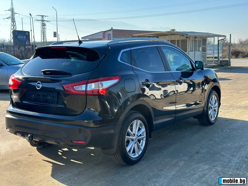 Nissan Qashqai, снимка 13 - Автомобили и джипове - 55848880