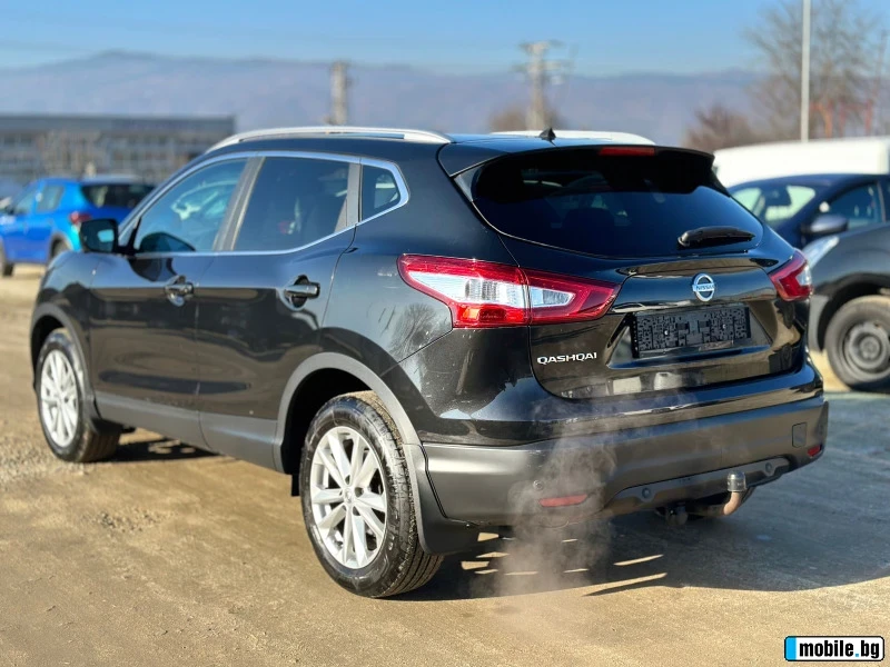 Nissan Qashqai, снимка 11 - Автомобили и джипове - 55848880