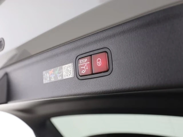 Mercedes-Benz EQE 350 SUV 4-MATIC AMG BURMESTER PANORAMA , снимка 17 - Автомобили и джипове - 56165937