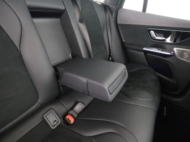Mercedes-Benz EQE 350 SUV 4-MATIC AMG BURMESTER PANORAMA , снимка 15 - Автомобили и джипове - 56165937