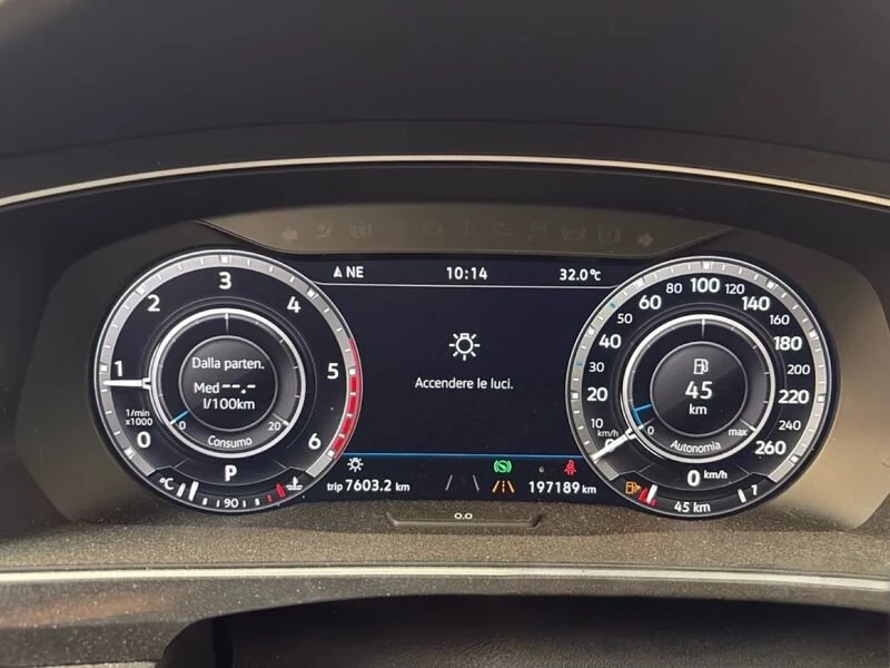 VW Tiguan * 2.0TDI* 4Motion* DIGITAL* DSG* �������� �������* | Mobile.bg � ����������� 8