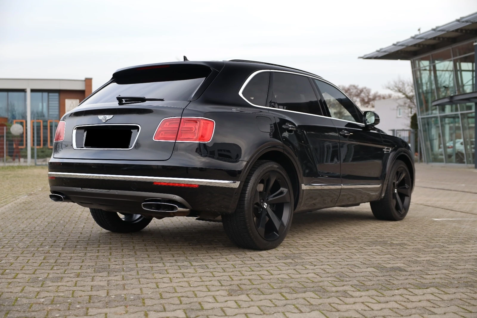 Bentley Bentayga 6.0 W12 - изображение 5