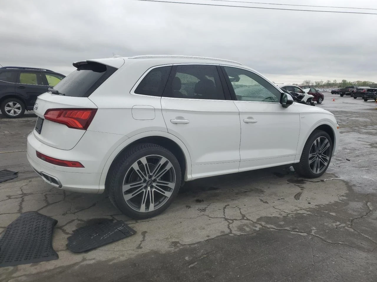 Audi SQ5  - изображение 5