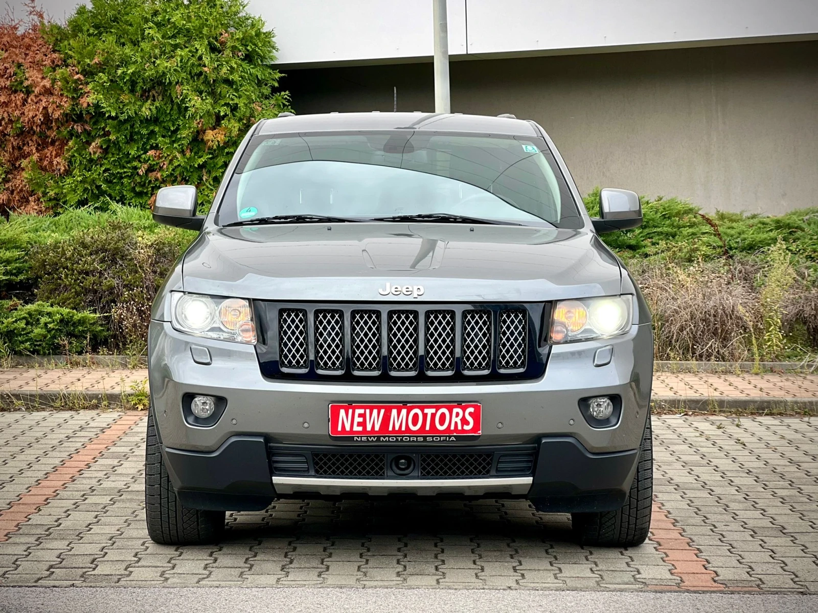 Jeep Grand cherokee 3.0CRD Лизинг през Униккредит по365 лева - изображение 2