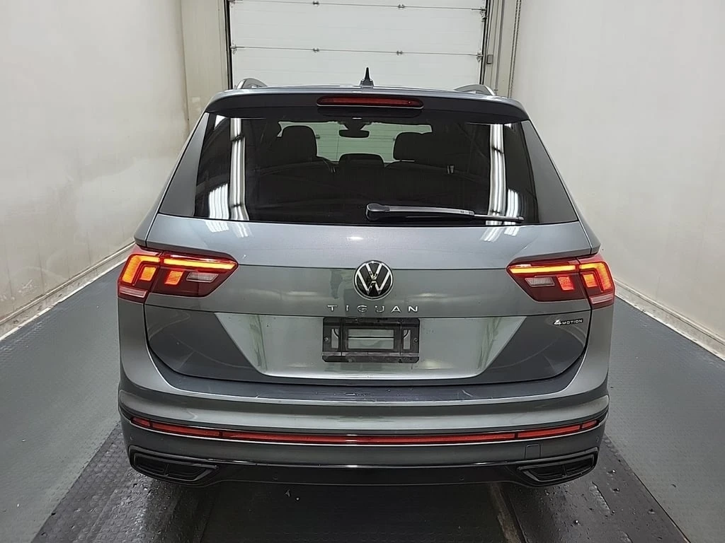 VW Tiguan * R LINE BLACK EDITION * CARFAX *  - изображение 5