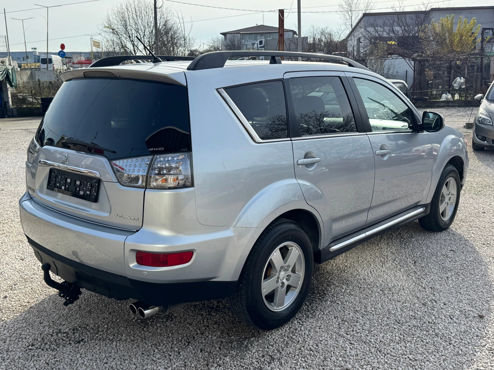 Mitsubishi Outlander 2.2DID-140кс - изображение 4