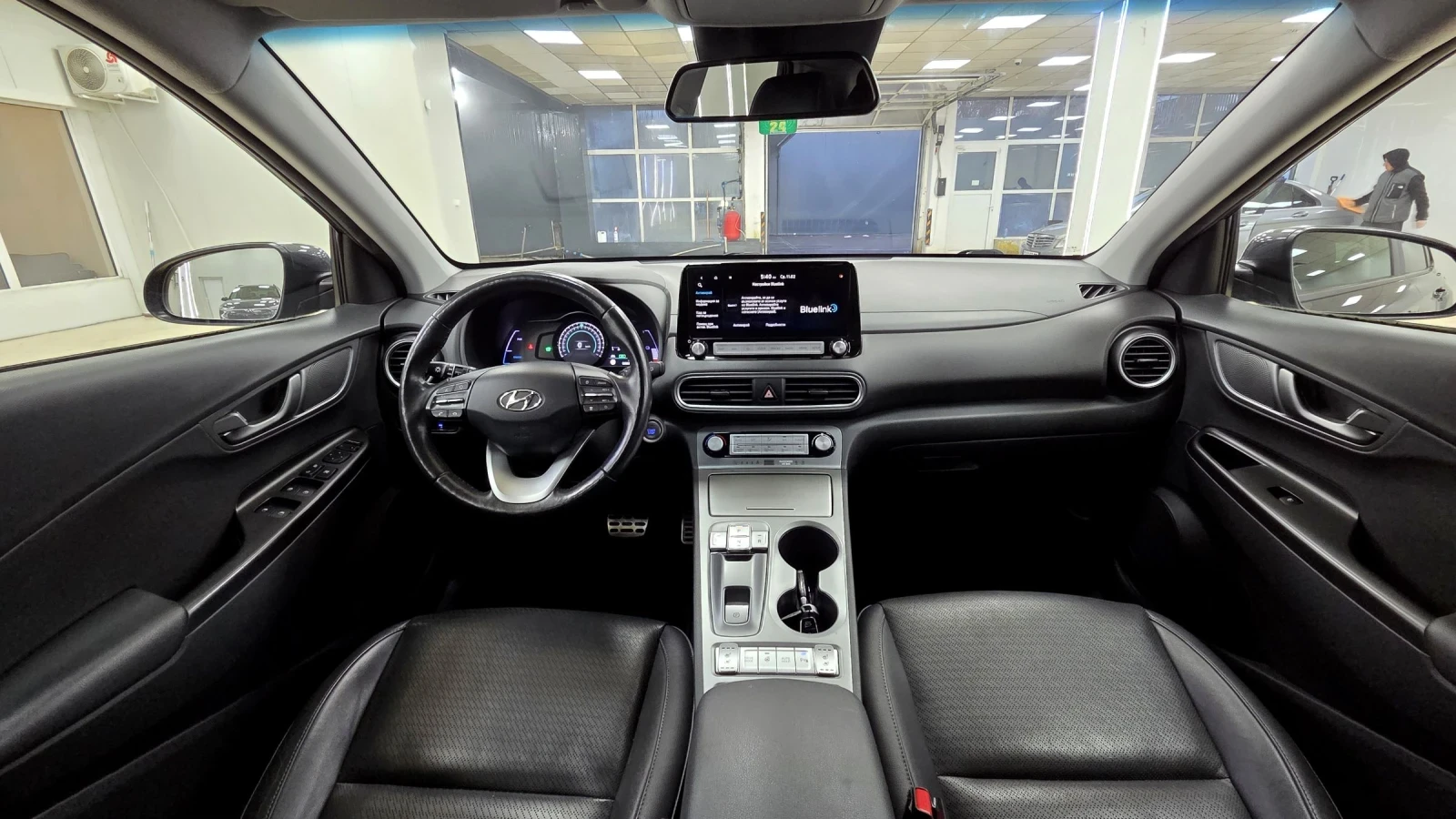 Hyundai Kona 64KWh/Premium/Blue Link/SOH100%, снимка 12 - Автомобили и джипове - 54600269