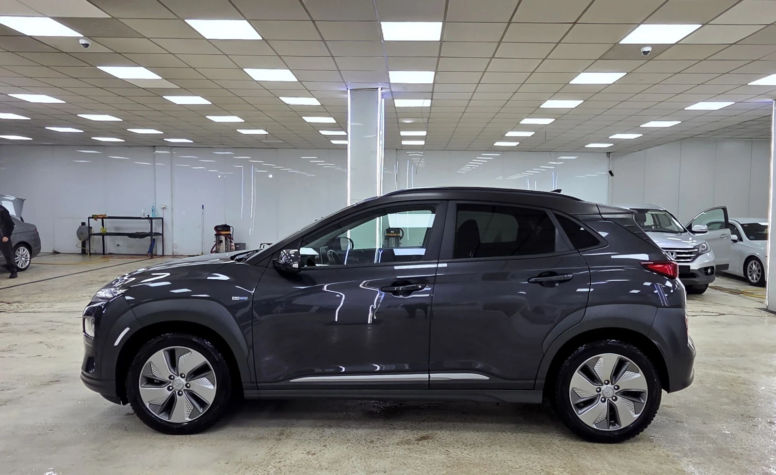 Hyundai Kona 64KWh/Premium/Blue Link/SOH100%, снимка 5 - Автомобили и джипове - 54600269