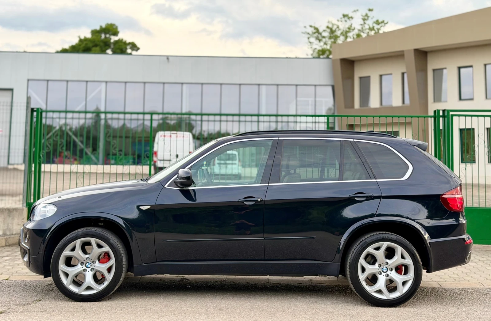 BMW X5 3.5SD~286hp~M-PACKET~FULL, снимка 8 - Автомобили и джипове - 54648231