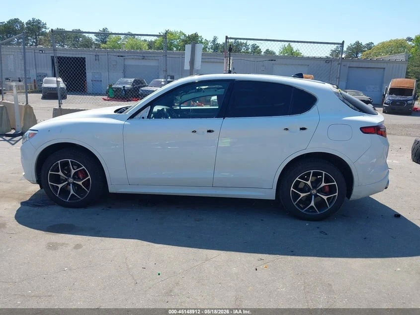 Alfa Romeo Stelvio TI SPORT AWD* ВИДЕО НА МОТОР, снимка 15 - Автомобили и джипове - 55007905