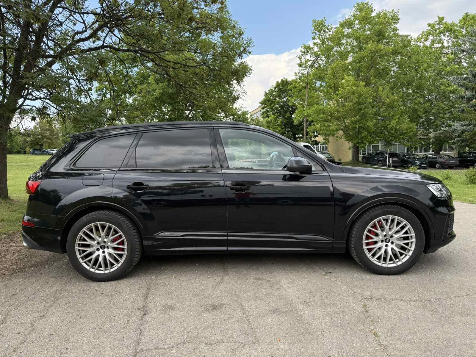 Audi SQ7, снимка 8 - Автомобили и джипове - 56083771