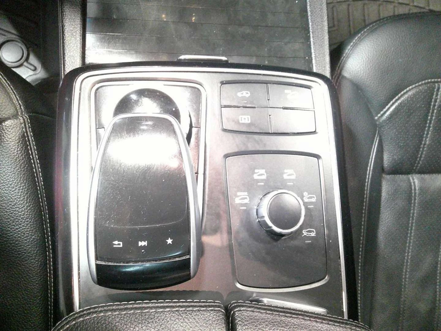 Mercedes-Benz GLE, снимка 12 - Автомобили и джипове - 56115420