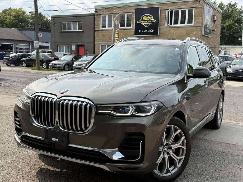 BMW X7 xDrive40i/HK/HUD/ПАНОРАМА/360 КАМЕРИ/ВЪЗДУХ/КРИСТА