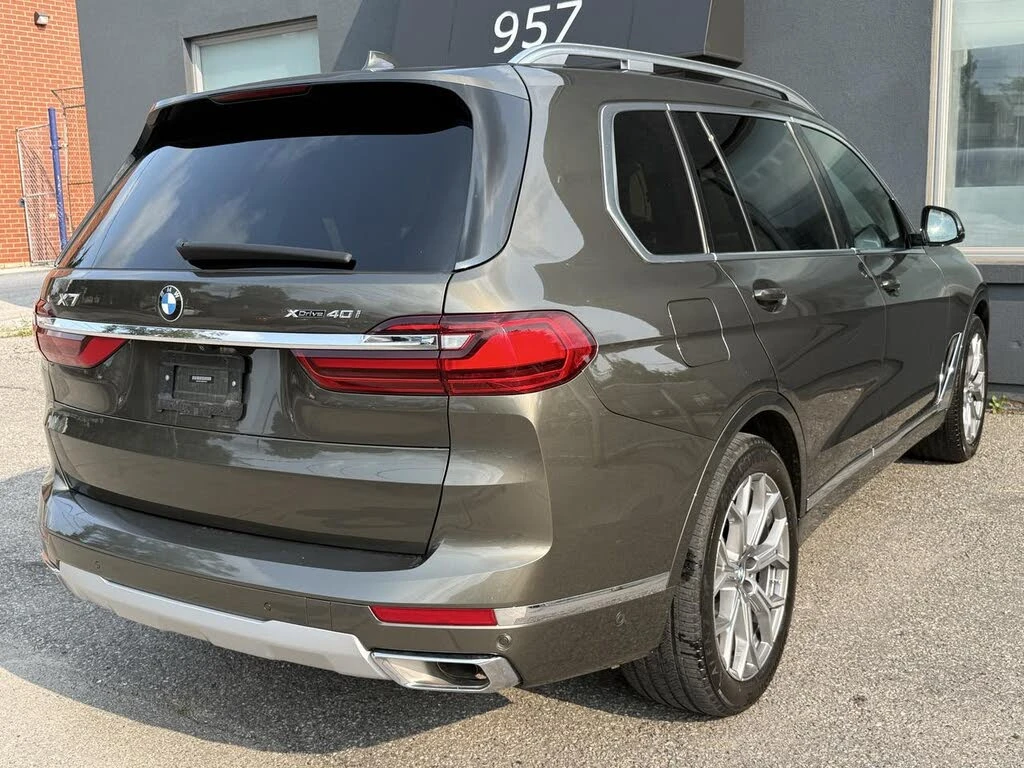 BMW X7 xDrive40i/HK/HUD/ПАНОРАМА/360 КАМЕРИ/ВЪЗДУХ/КРИСТА, снимка 5 - Автомобили и джипове - 56149928