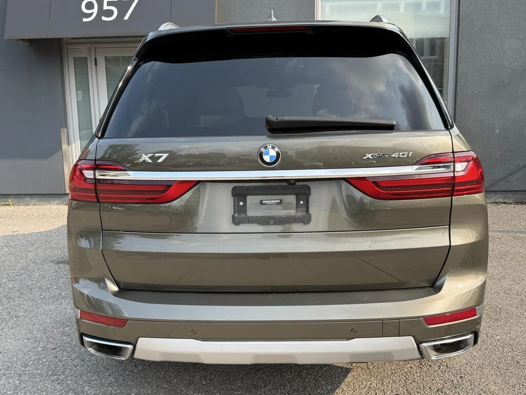 BMW X7 xDrive40i/HK/HUD/ПАНОРАМА/360 КАМЕРИ/ВЪЗДУХ/КРИСТА, снимка 4 - Автомобили и джипове - 56149928