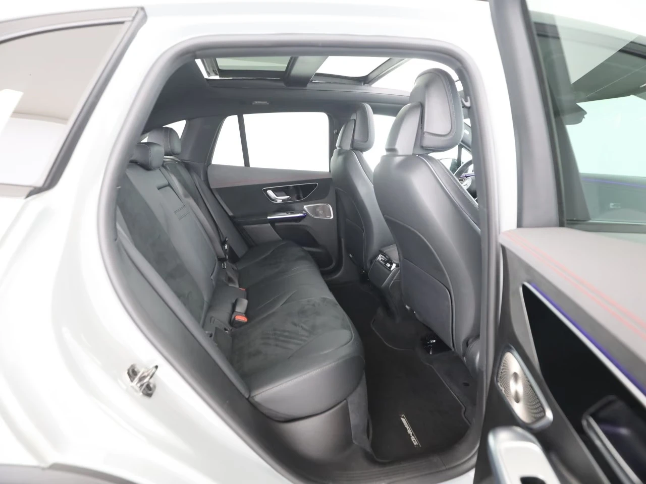 Mercedes-Benz EQE 350 SUV 4-MATIC AMG BURMESTER PANORAMA , снимка 14 - Автомобили и джипове - 56165937