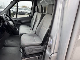 VW Crafter 2.5TDI 3.5т. 4.50м. Клима Падащ борд, снимка 11