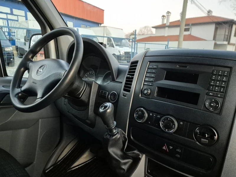 Mercedes-Benz Sprinter 313CDI  240000KM!!!, снимка 11 - Бусове и автобуси - 48501589