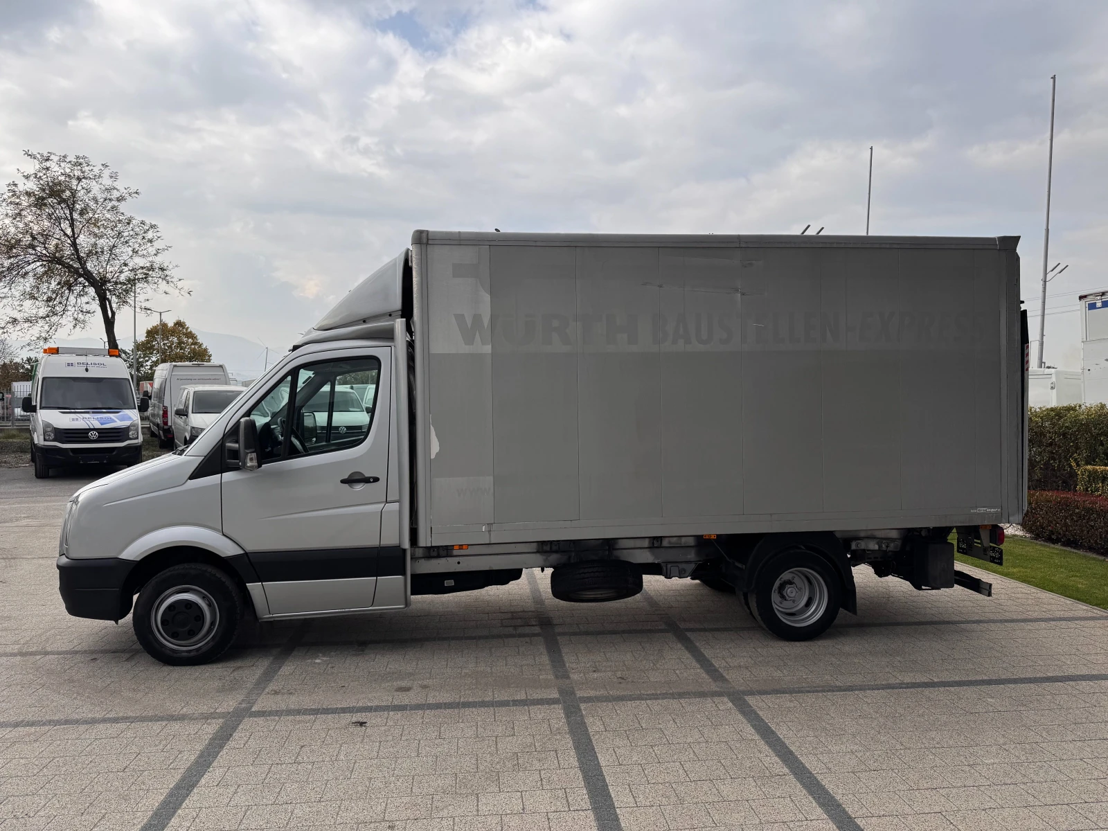 VW Crafter 2.5TDI 3.5т. 4.50м. Клима Падащ борд - изображение 4