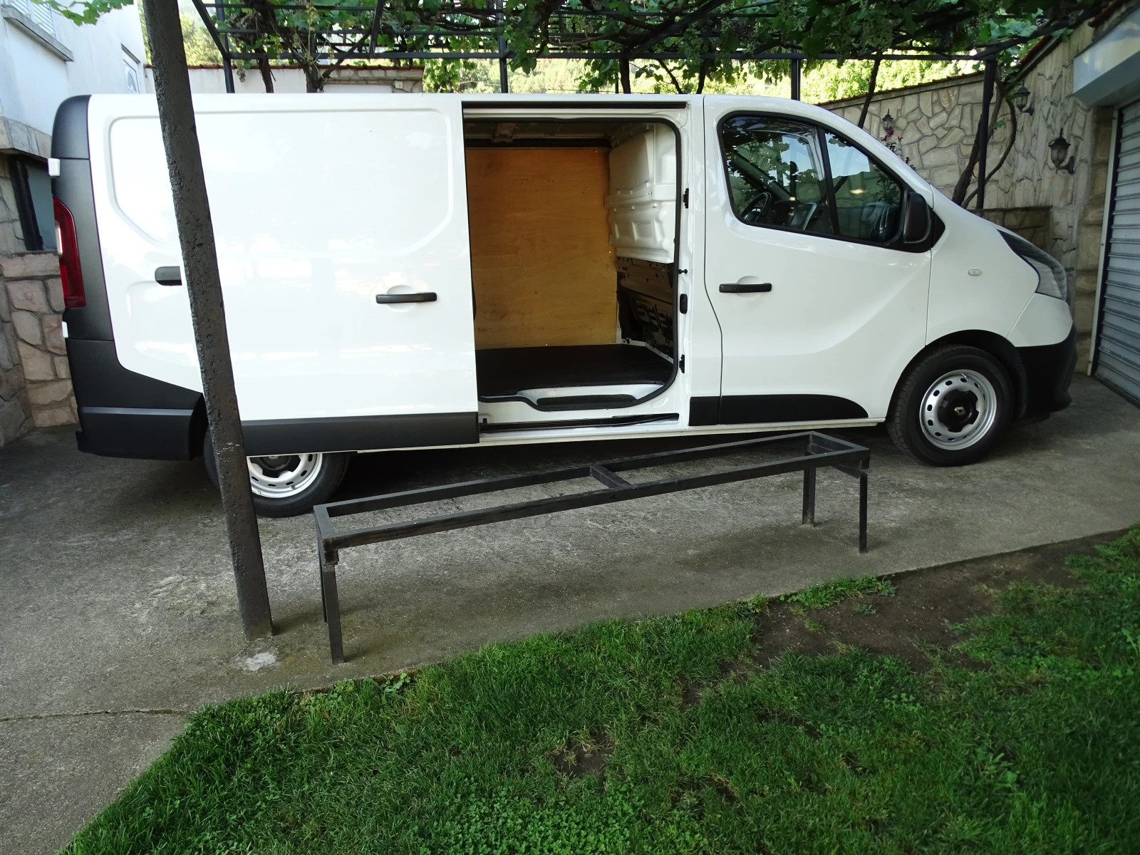 Renault Trafic 1.6 DIESEL MAXI NAVI KLIMA EURO 6 - изображение 9
