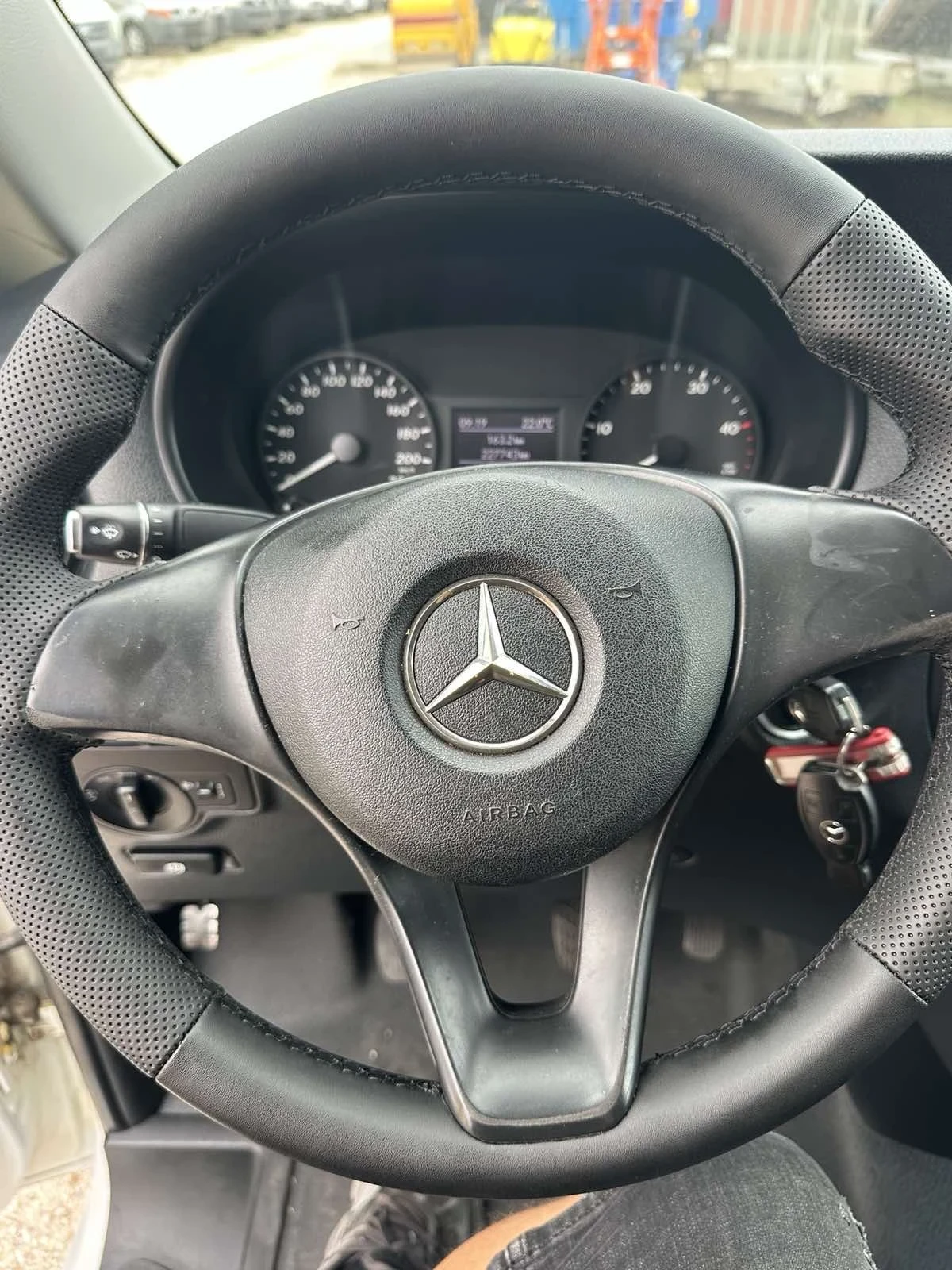 Mercedes-Benz Vito  - изображение 10