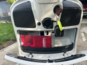 Vespa GTS GTS300ie.Инджекцион. ТОП СЪСТОЯНИЕ, снимка 7