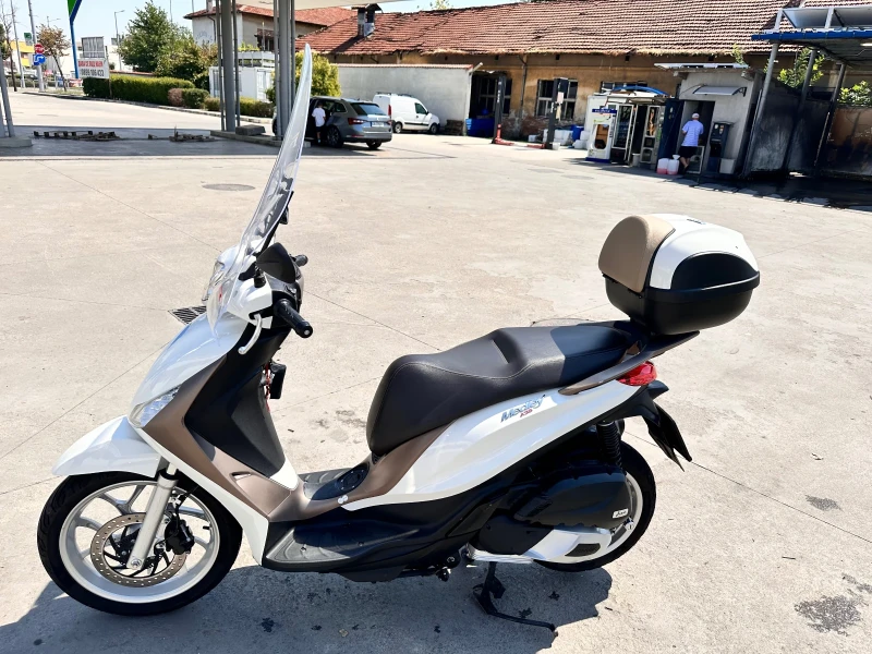 Piaggio Medley, снимка 13 - Мотоциклети и мототехника - 52225159