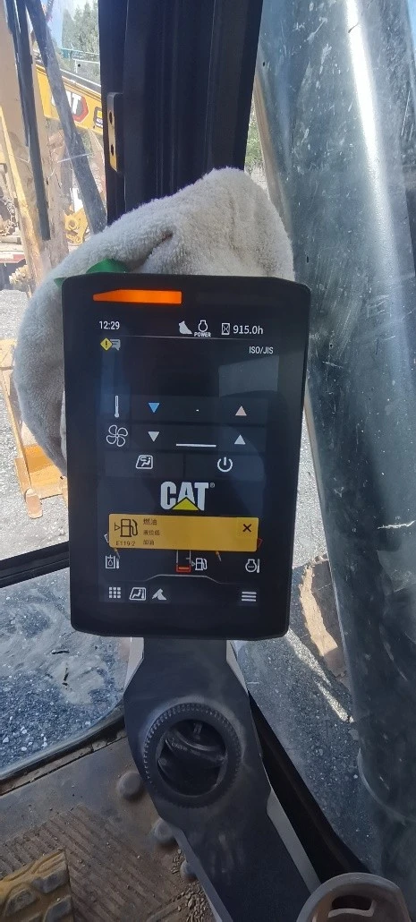 Багер Cat 320GX, снимка 8 - Индустриална техника - 54775931
