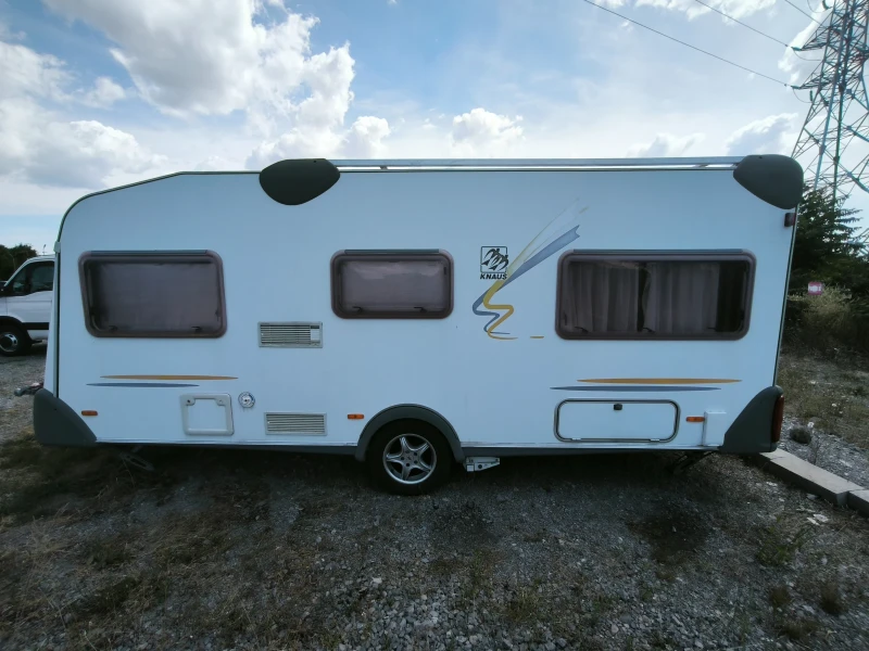 Каравана Knaus Sudwind 500, снимка 4 - Каравани и кемпери - 52372347