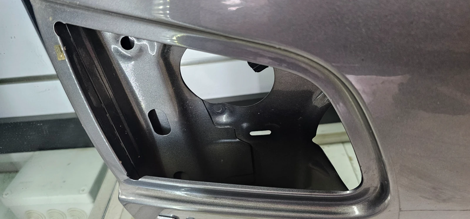 ����� ����� ������� �6 | Mobile.bg � ����������� 4