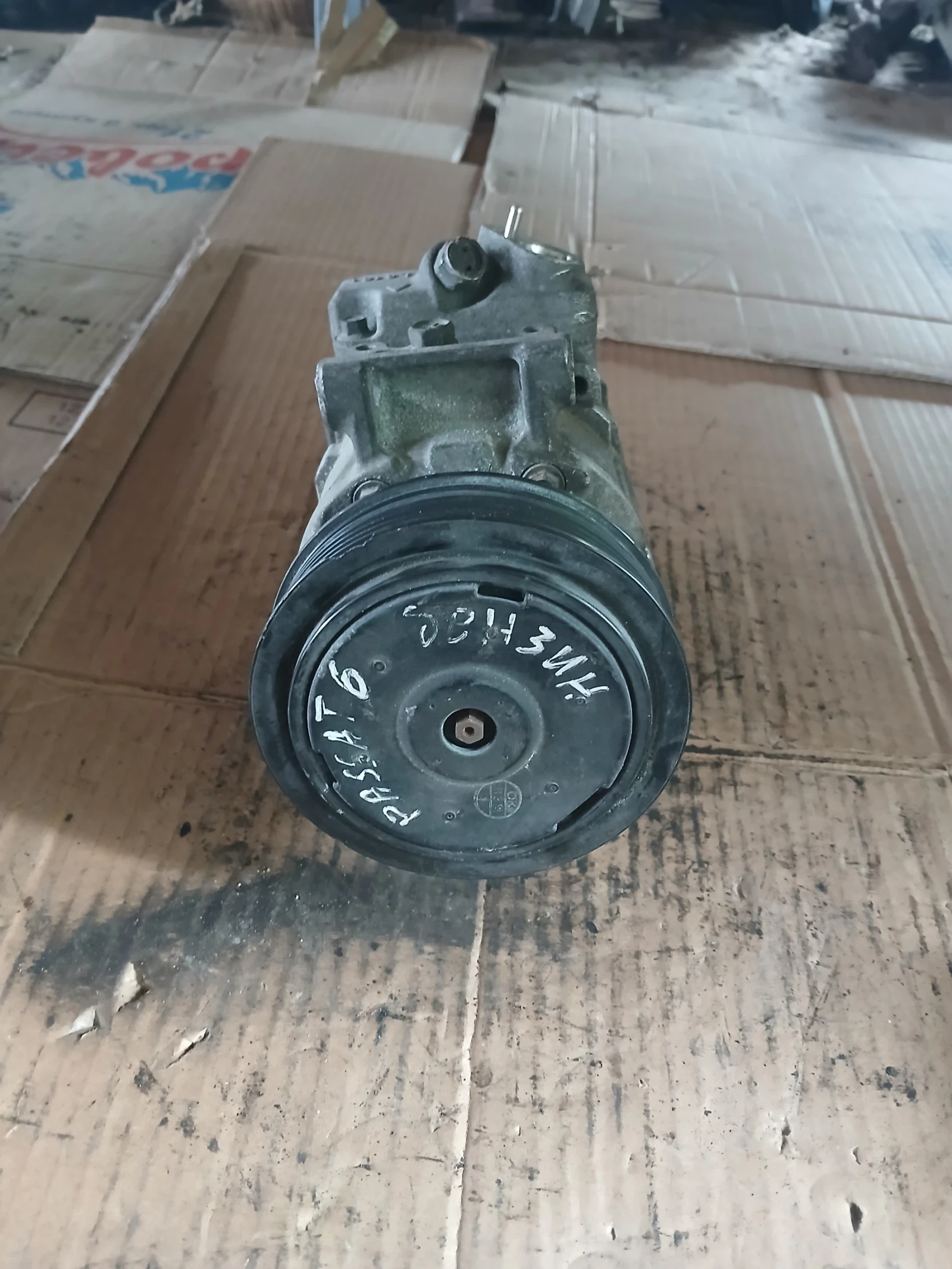 1K0 820 859T компресор климатик Vw Passat 6