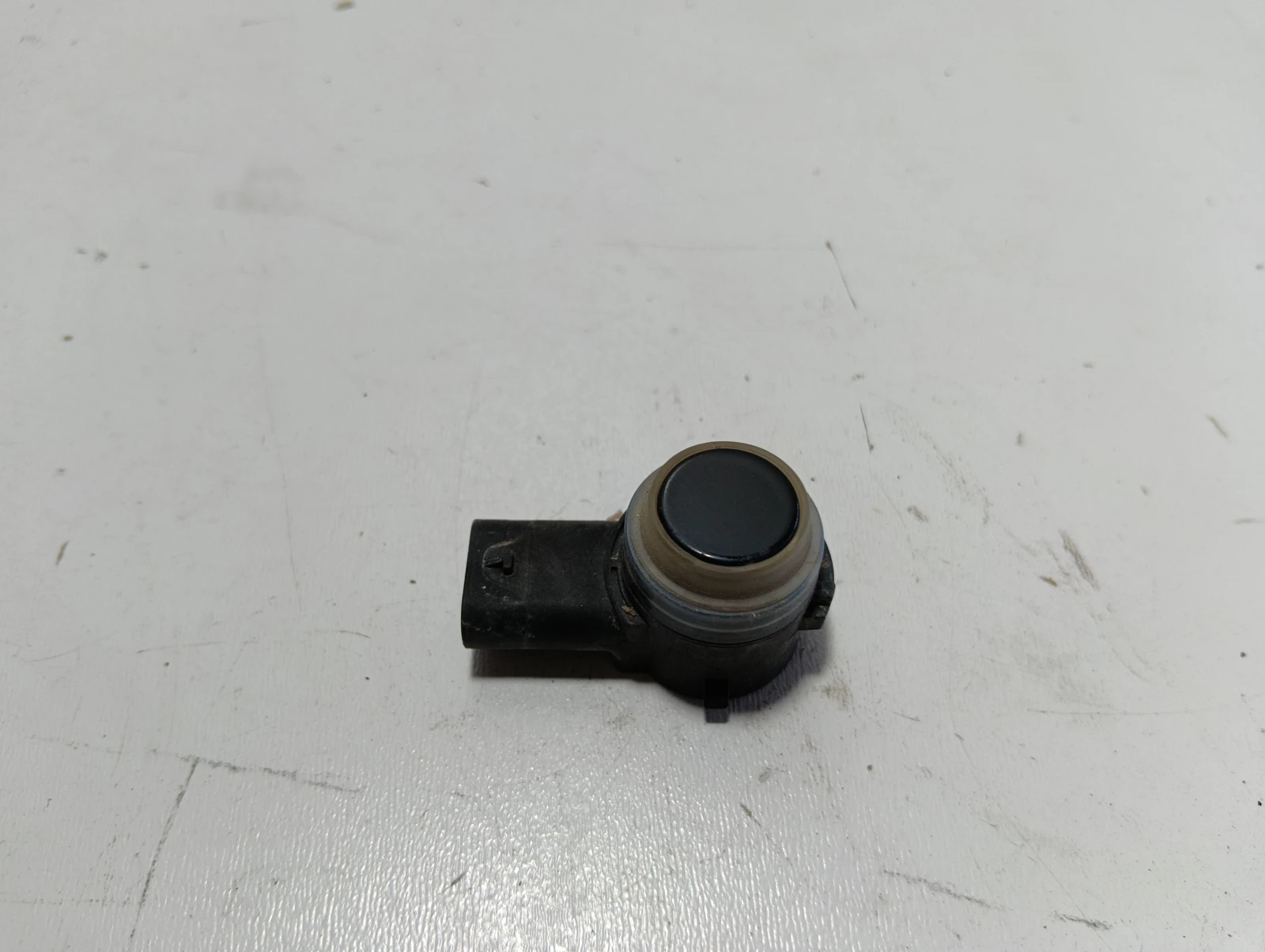 датчик за парктроник A0009059300 ЧЕРЕН Mercedes C