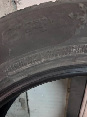 Гуми Зимни 235/60R18, снимка 9