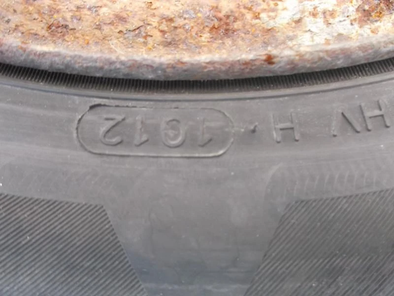 Гуми Летни 165/70R14, снимка 7 - Гуми и джанти - 16168030