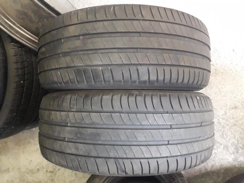 Гуми Летни 215/50R17, снимка 2 - Гуми и джанти - 26433596