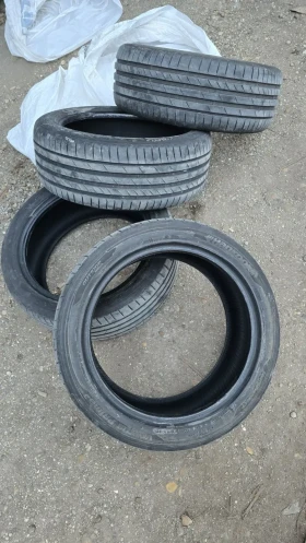 Гуми Летни 225/45R17, снимка 1 - Гуми и джанти - 48789017