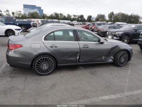 Mercedes-Benz C 300, снимка 13