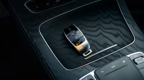 Mercedes-Benz E 200 EQ Boost 4Matic, снимка 11