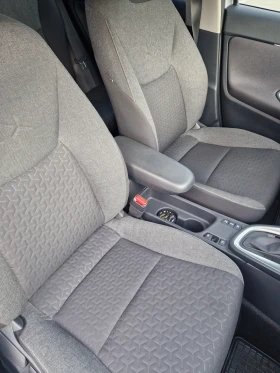 Toyota Yaris Cross Black Edition - 43500 лв. / 22241.20 € - 96215853 9