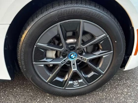 BMW i4 eDrive35/CARFAX/ПАНОРАМА - 23500 € / 45962.00 лв. - 54080243 6